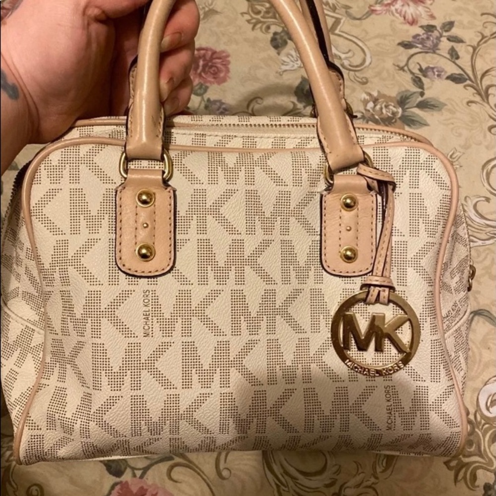 Authentic Michael Kors - image 1